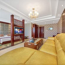 Q加·山丹仁和大酒店