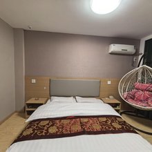 德清蓝宝主题宾馆