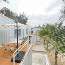 乐东莺歌海礼堂民宿