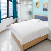 新颖酒店(蜀汉路东地铁站)