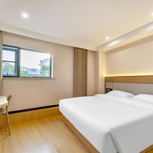 上海艾丁宾馆(曹路镇杉达学院店)