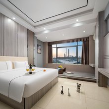 东莞青皇公馆