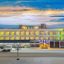 芊芊芒果树酒店(阿坝格尔登寺院店)