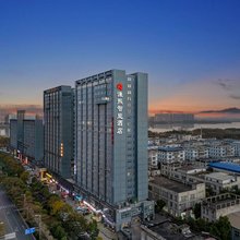 谦熙智能酒店(白沙洲农副产品大市场银湖中小企业城店)