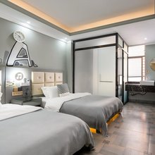 格莱登智慧酒店 (国兴大润发桫椤湾店)