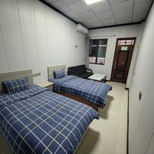 临汾荣龙小院民宿