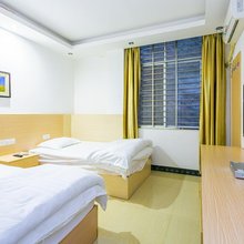 靖西逸轩便捷酒店