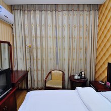 万达客栈(罗平二分店)