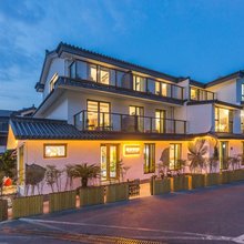 杭州毕竟西湖民宿(雷峰塔花港观鱼店)