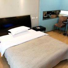 上海阿卑斯新时空酒店公寓