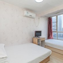 金鑫宾馆(楚河汉街地铁站省博物馆店)
