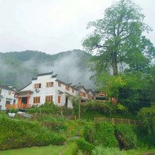 休宁祖源山居