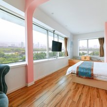 艾布精致酒店(济南大明湖超然楼店)
