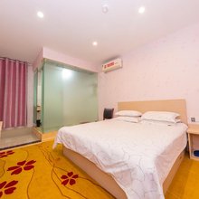 馨爱酒店(宜昌三峡大学沁苑学生公寓店)