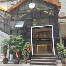 枫月叶酒店(都匀市石板街店)