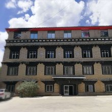 稻城栖云居客栈