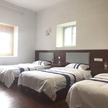 康定亿禾酒店