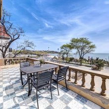 东海滩观海酒店(北戴河碧螺塔店)