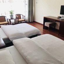 小金兴富商务酒店