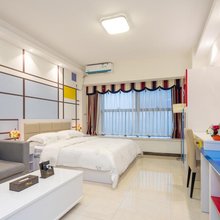 鹿居公寓(佛山智汇广场店)