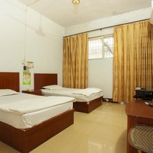 南阳银湖宾馆(南阳理工学院店)