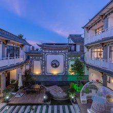 础云民宿(大理古城北门三塔店)