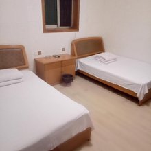 东至鑫元宾馆