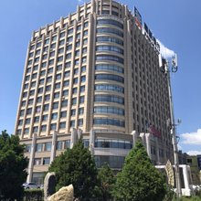 兴城海天假日酒店(兴海南街店)