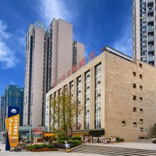 隆昌古宇印象酒店(金沙时代广场古宇湖风景名胜区店)