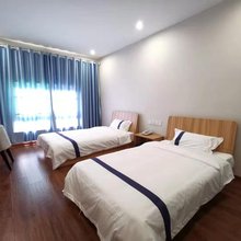 泽木酒店(邯郸道邯郸站店)