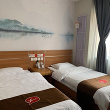 尚客优快捷酒店(秦安汽车站店)