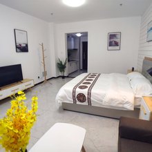 悠途精品公寓(临沂华强商业街店)