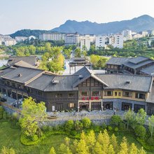 丹寨尤公客栈(万达小镇店)