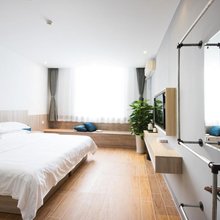 曼泊酒店(宜昌三峡大学沁苑学生公寓店)
