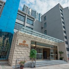 武汉润丽精品酒店(洪山广场中南路地铁站店)