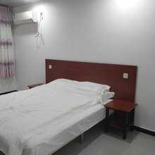 高碑霖岚宾馆