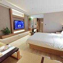 美舍轻奢酒店(迎宾西街店)