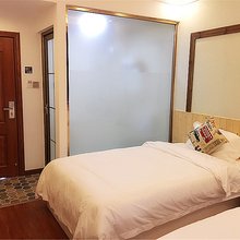 张家界莱家小居客栈