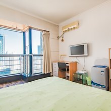 君临酒店式公寓(南京珠江路新街口地铁站店)