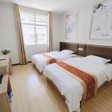 陌上尘酒店(武汉天河机场店)