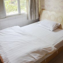 金堂车站旅馆