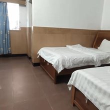 开平八方旅店