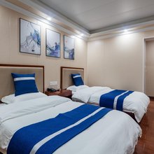 赣州锦睿商务宾馆(江南宋城文化旅游区标准钟楼店)