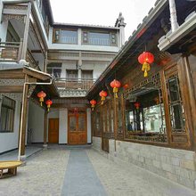 宏村古楼溪客栈(卢村木雕楼景区店)