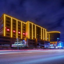 云忆酒店(昆明斗南花卉市场店)