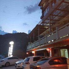 千岛湖紫霞山庄