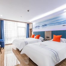 轻尘梦享酒店(杭州滨江龙湖天街江汉路地铁站店)