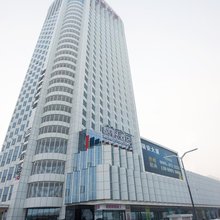 酷野未来酒店(乌鲁木齐高铁站店)