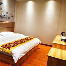 西宁雅静商务宾馆(西宁火车站小商品批发市场店)
