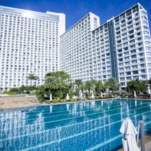 抚仙湖曼郗缇度假酒店(月亮湾湿地公园店)